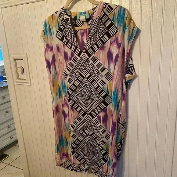 Like New Karlie shift dress with pockets - Picture 1 of 3